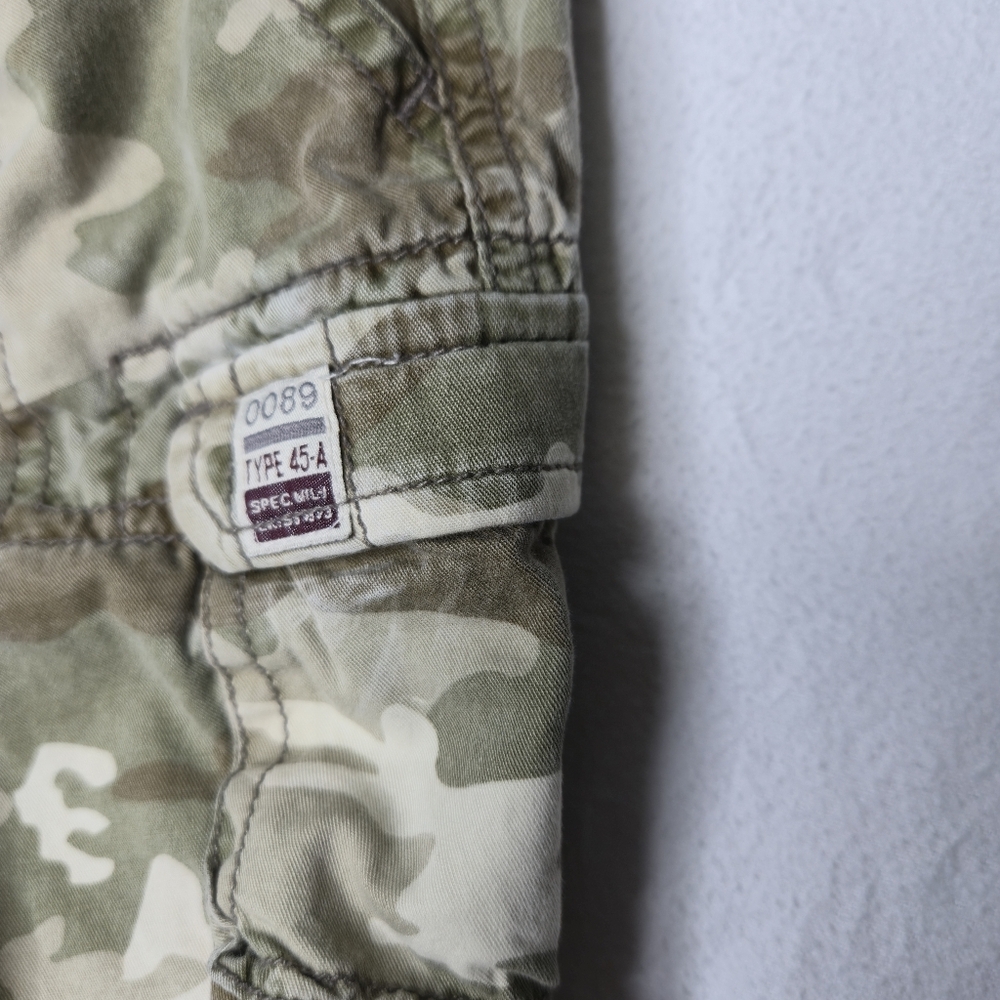 Children's Place Kids Camouflage Cargo Bottoms Elastic Waist Size 6 To 9 Months - Picture 5 of 6